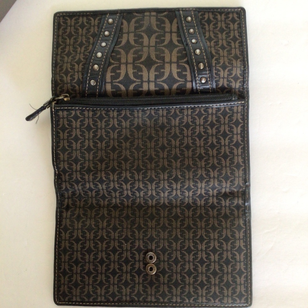 FOSSIL MONOGRAM FLAP WALLET - Picture 15 of 15